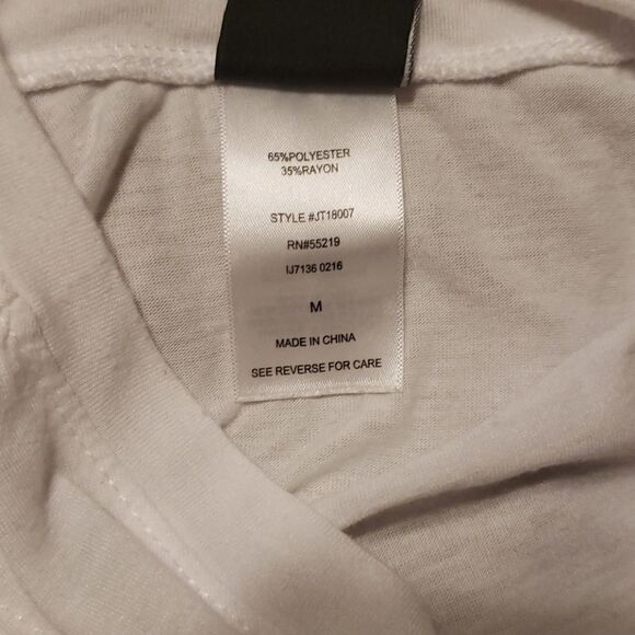 MODERN Lux. White tank with "MRS." print - Picture 4 of 7